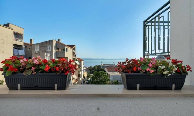 Zelenka Apartment | Apartment with sea view!