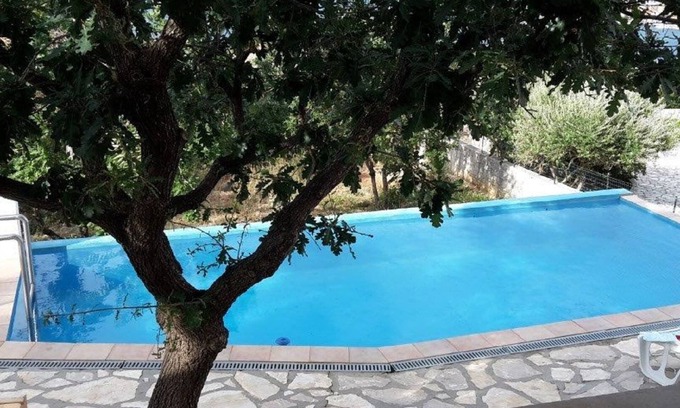 Vinjerac House | Apartment with terrace, sea view, barbecue, community pool, free WiFi, air conditioning