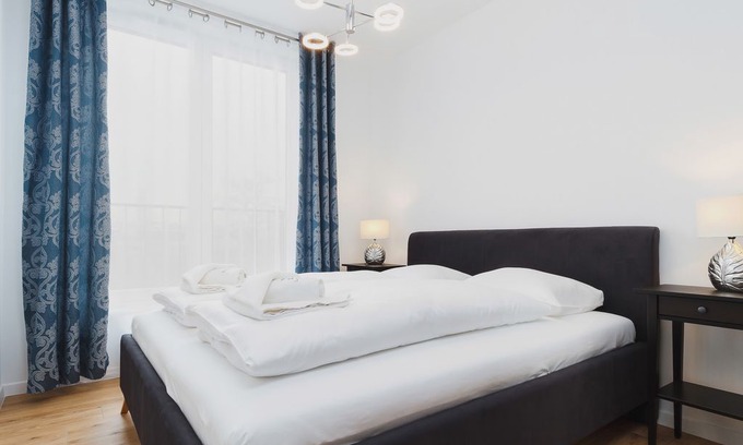 Krowodrza Apartment | Apartment Wrocławska 33/38 | WiFi, Balcony, Garage, Netflix
