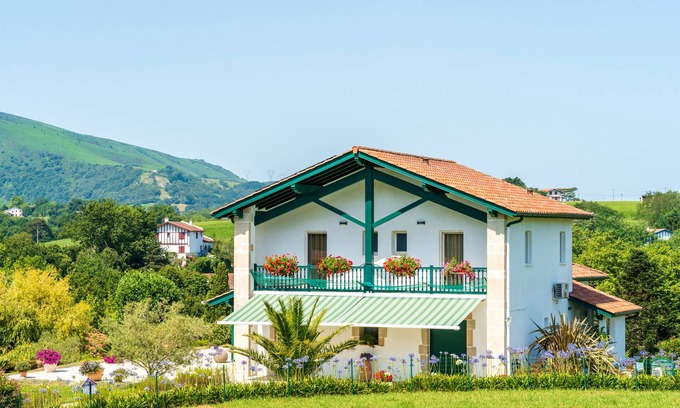 Urrugne Apartment | Apartment "Xokoa" with Mountain View, Private Terrace and Wi-Fi