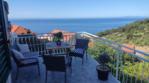 Sveta Nedjelja Apartment | Apartment Zagalo