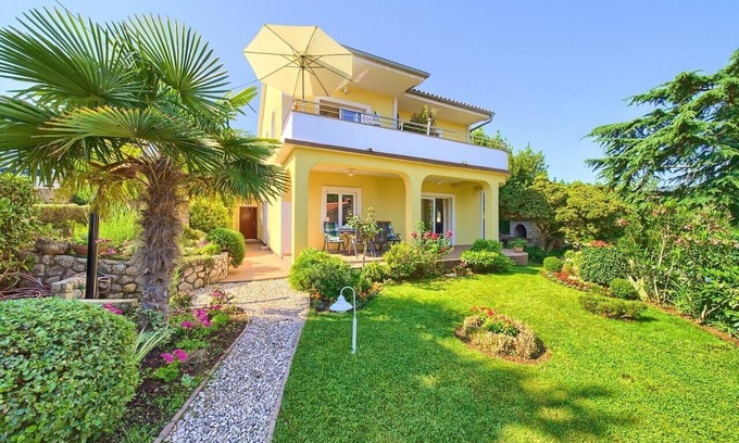 Porat Apartment | Apartment Zlendić very close to the sea