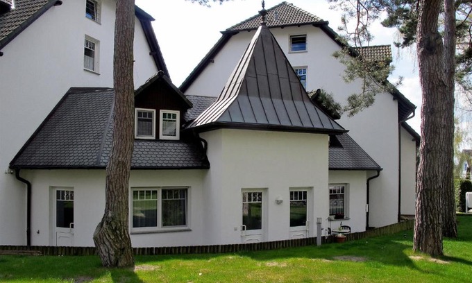 Koserow Apartment | Apartment Zum Streckelsberg by Interhome