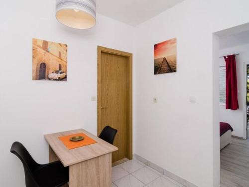 Kobas Apartment | Apartments Ammos - One Bedroom Apartment with Shared Terrace and Sea View Mali