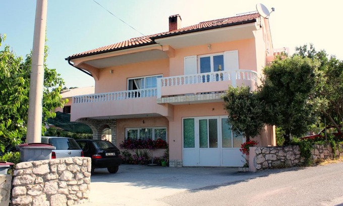 Barbat na Rabu Apartment | Apartments by the sea Barbat, Rab - 5005