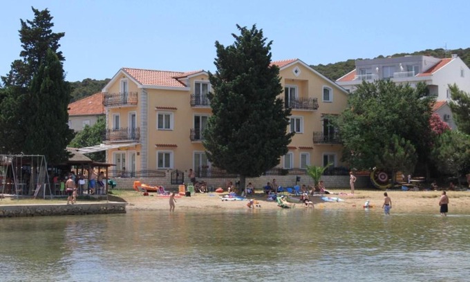 Kraj Apartment | Apartments by the sea Kraj, Pasman - 3460