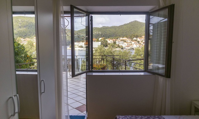 Brna Apartment | Apartments Melissa (16611-A2) - Brna - island Korcula
