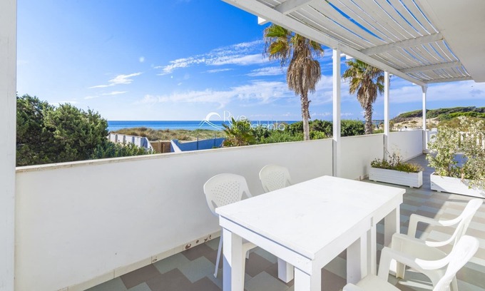 Punta Prosciutto Apartment | Apartments in residence in Punta Prosciutto with direct access to sandy beach