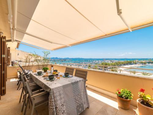 Alcudia Apartment | Apartments in Port d'Alcudia, Spain