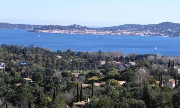 Les Restanques Apartment | Apartments in the Restanques of the Gulf of St Tropez - maeva Home - Beautiful 180° sea view apartment for 5 people - Selection