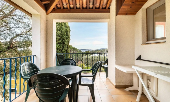 Les Restanques Apartment | Apartments in the Restanques of the Gulf of St Tropez - maeva Home - Apartment with vegetation view 7 People - Selection