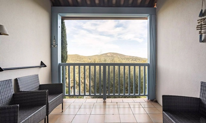 Les Restanques Apartment | Apartments in the Restanques of the Gulf of St Tropez - maeva Home - Apartment with mezzanine 2 Rooms 4 People - Comfort