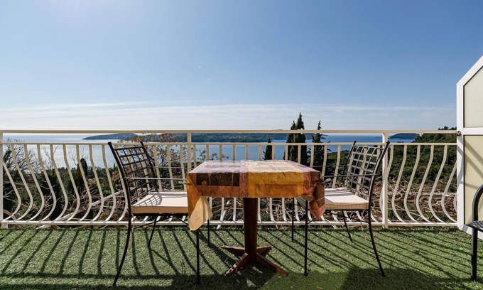Orasac Apartment | Apartments Marko (52151-A1) - Orašac