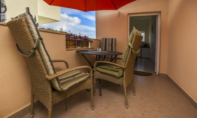 Razanj Apartment | Apartments Sara (22061-A3) - Razanj