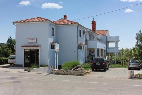 Punat Apartment | Apartments with a parking space Punat, Krk - 5373