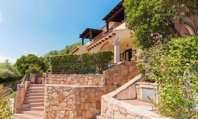 Luddui Apartment | Apartments with spectacular views of Budoni Bay 3 min. from the sea-2 places