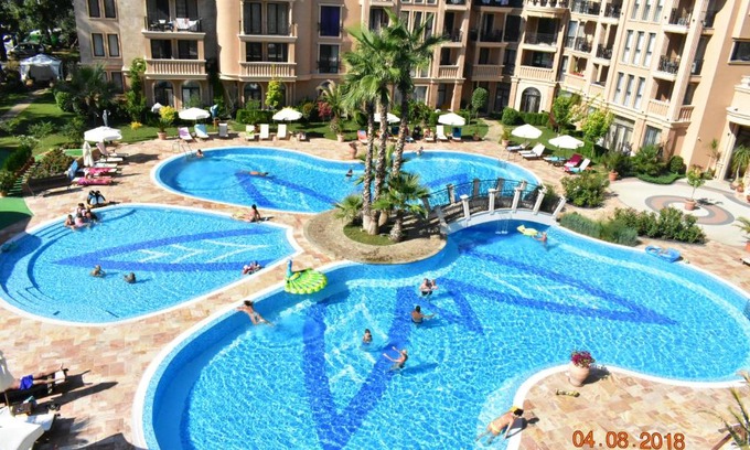 Sunny Beach Apartment | Aphrodite Gardens studio B201