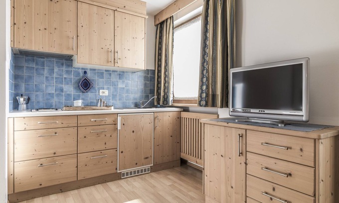 Schenna Apartment | App. LENA - Erlenbach House in Schenna near Merano