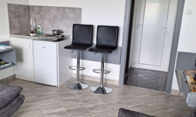 Balatonfoldvar Apartment | App right on the beach