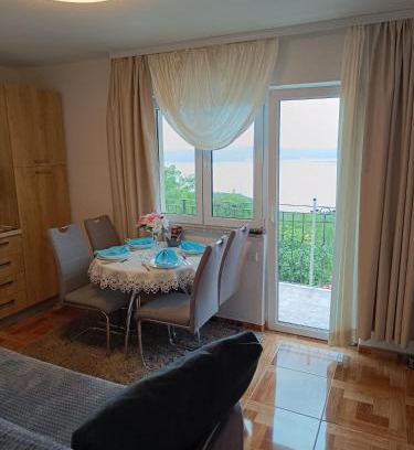 Klanfari Apartment | App Tony