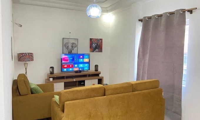 Yaounde Apartment | Apparmmen furnished, Located in yde, place: total biteng at 30m from fonctionne.