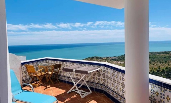 Peniscola Apartment | Appart 4/6 people sea and mountain view, outdoor and inter heated swimming pool