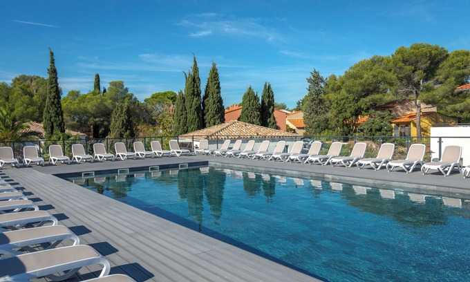 Boulouris-sur-Mer Condo | Appart Abordable pour 4 | Accès Piscine
