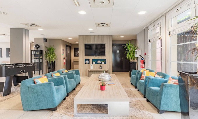 Le Blanc-Mesnil Apartment | Appart'City Confort Le Bourget-Aéroport