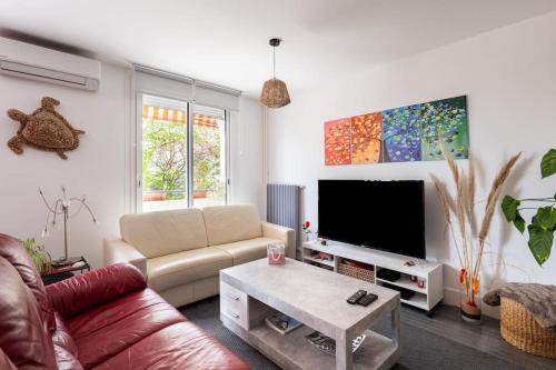 Decines-Charpieu Apartment | Appart Décines Eurexpo Groupama LDLC Aréna St Ex