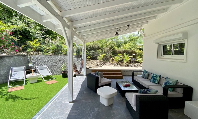 Pointe du Bout Apartment | Appart f3 standing renovated in the Three Islands, 200m beach = SUPER VACANCES