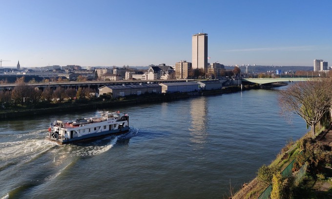Centre Ville Rive Gauche Apartment | ★ Appart'HomeCity | Rouen Vue Cathédrale ★ 1-6 sleeps ★ Parking ★ Fiber Wifi ★ Netflix