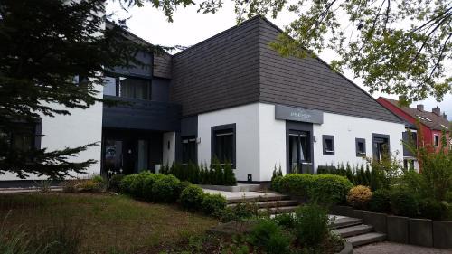 Herzogenaurach Apartment | APPART-HOTEL, Röntgenstraße