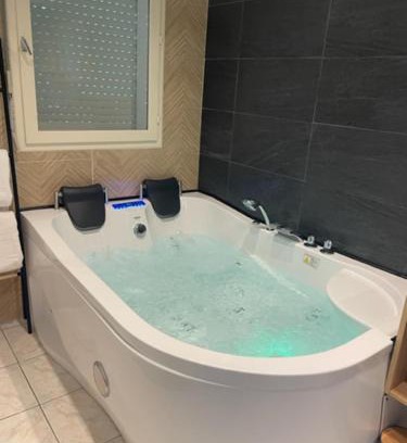 La Faviere Apartment | appart spa et mer