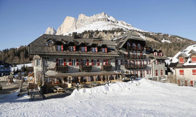 Vigo di Fassa Apartment | Appartamenti panoramici direttamente sulle piste da sci - Golf Hotel Carezza - Nova Levante