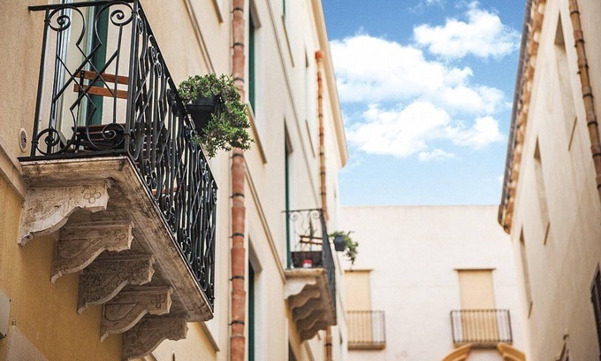 Trapani City Centre House | Appartamento Anice B: A welcoming apartment situated in a central location, at a short distance from the main tourist attractions of the city, with Free WI-FI.