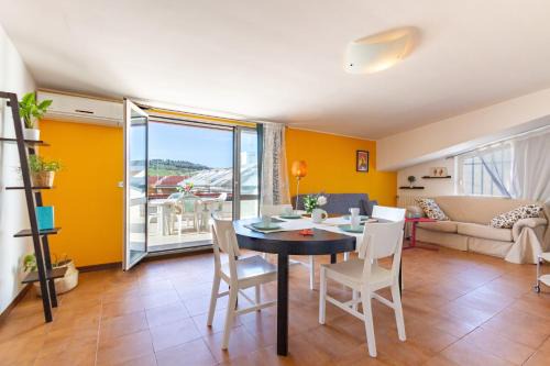 Alba Adriatica Apartment | Appartamento Attico Alba Rosa - MyHo Casa