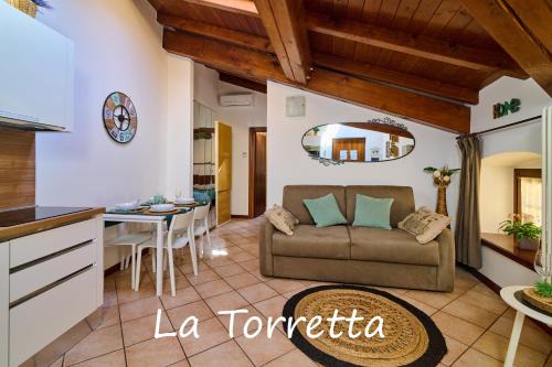 Riva del Garda Apartment | Appartamento La Torretta