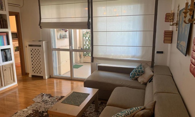 Foppette Apartment | Appartamento via savona terrazzo sul verde