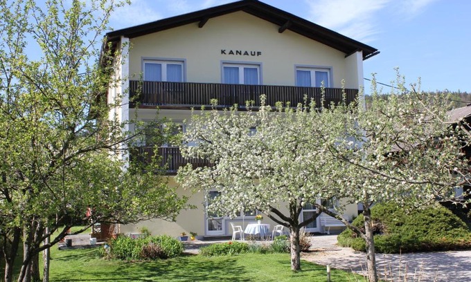 Krumpendorf am Woerther See Apartment | Appartements Kanauf