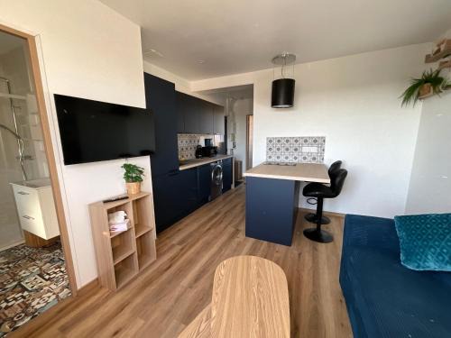 Plougoulm Apartment | Appartement à 10 minutes à pied de la mer