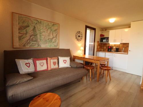 Les Carroz-d'Araches Apartment | Appartement 2 pièces 5 pers, pied des pistes, garage privé, proche village et commerces - FR-1-572-57