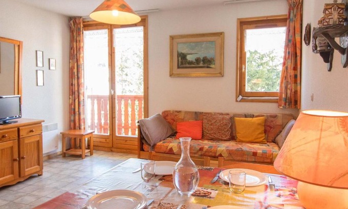 Aussois Apartment | Appartement 29m² à Aussois, proche navettes gratuites, piscine et commerces, capacité 4 personnes. - FR-1-508-148