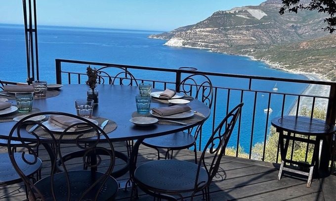 Asco Apartment | Appartement 4/6 Pers Dans Maison de Village , Grande Terrasse, vue Montagne