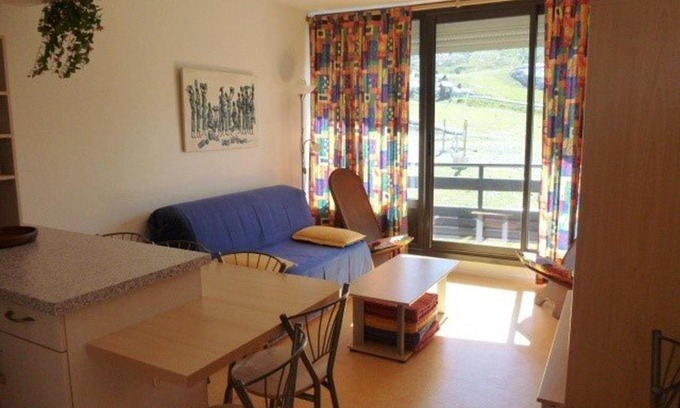 Arette Apartment | Appartement 6 pers avec balcon, accès pistes, parkings et casier à skis - FR-1-602-60