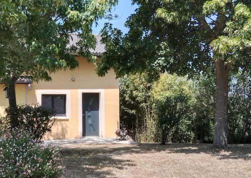 Clonas-sur-Vareze Apartment | Appartement 60m² -Clonas/Varèze