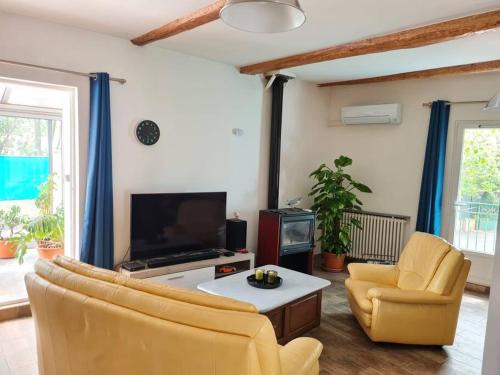 Paulhan Apartment | Appartement 70 m2 avec terrasse, proche de la mer
