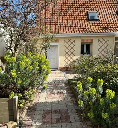 Arques Apartment | Appartement Avec Jardin 3 Couchages Proche Port des Fontinettes