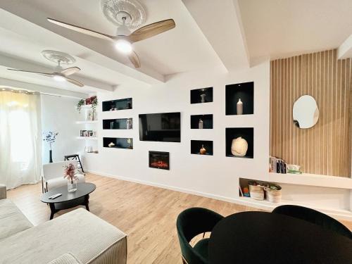 Hyeres City Centre Apartment | Appartement centre historique, idéal couple