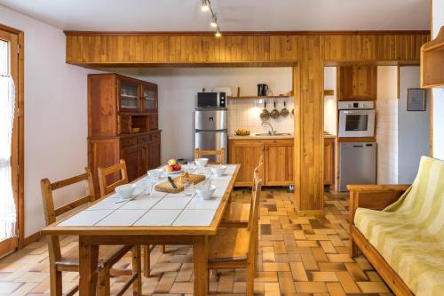 Arvieux Apartment | Appartement confortable a Le Coin 48m² Vue montagne