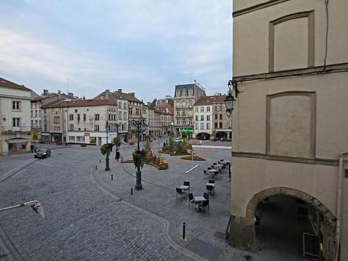 Epinal House | Appartement confortable au centre historique d'Épinal - FR-1-589-802